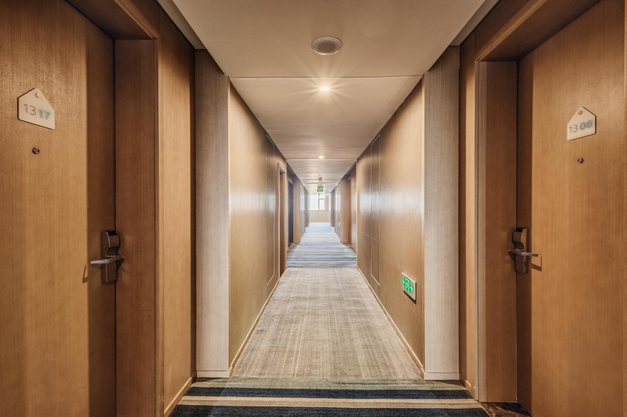 Holiday Inn Express Zhangye By Ihg Exteriör bild