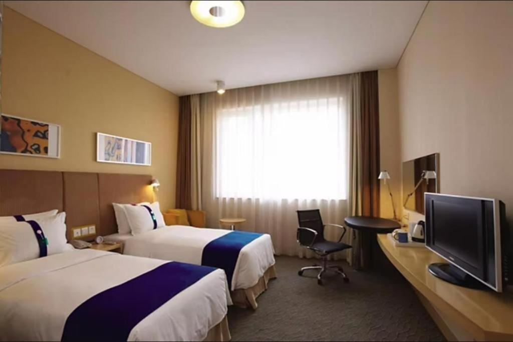 Holiday Inn Express Zhangye By Ihg Exteriör bild