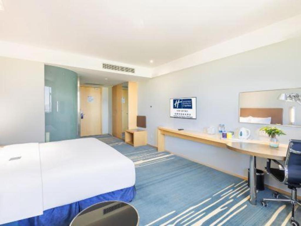 Holiday Inn Express Zhangye By Ihg Exteriör bild