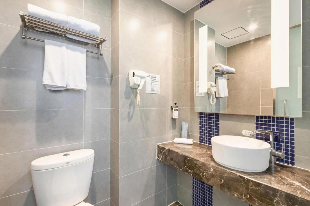 Holiday Inn Express Zhangye By Ihg Exteriör bild