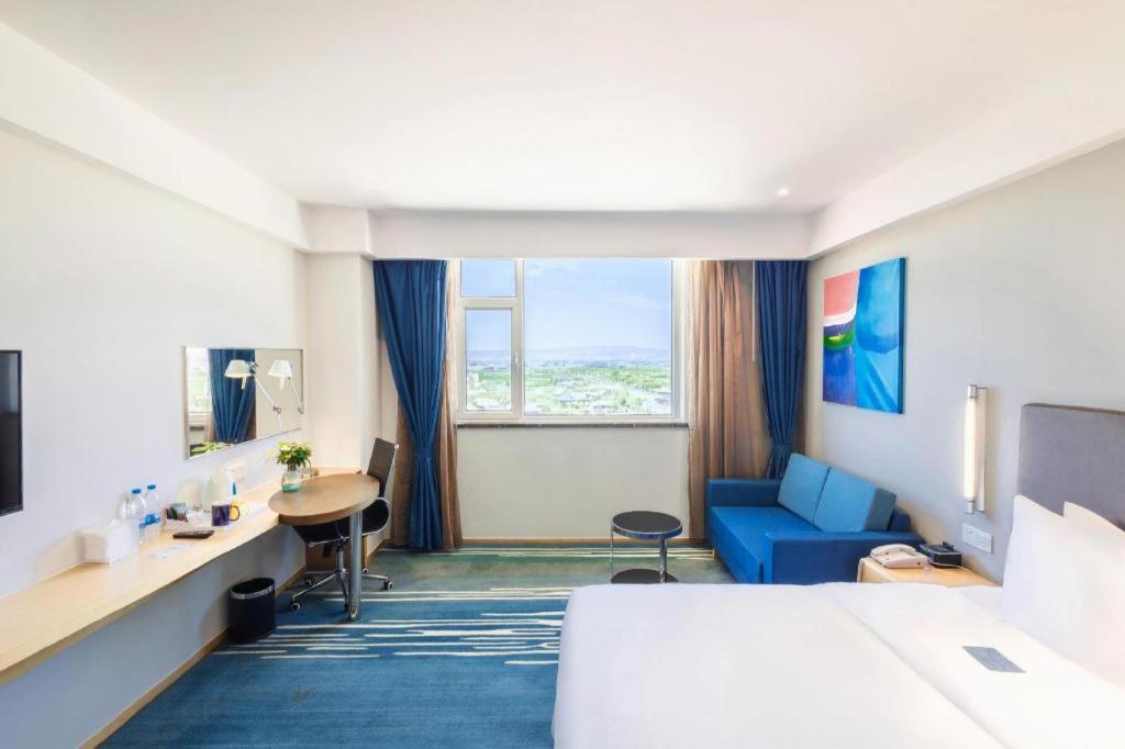 Holiday Inn Express Zhangye By Ihg Exteriör bild
