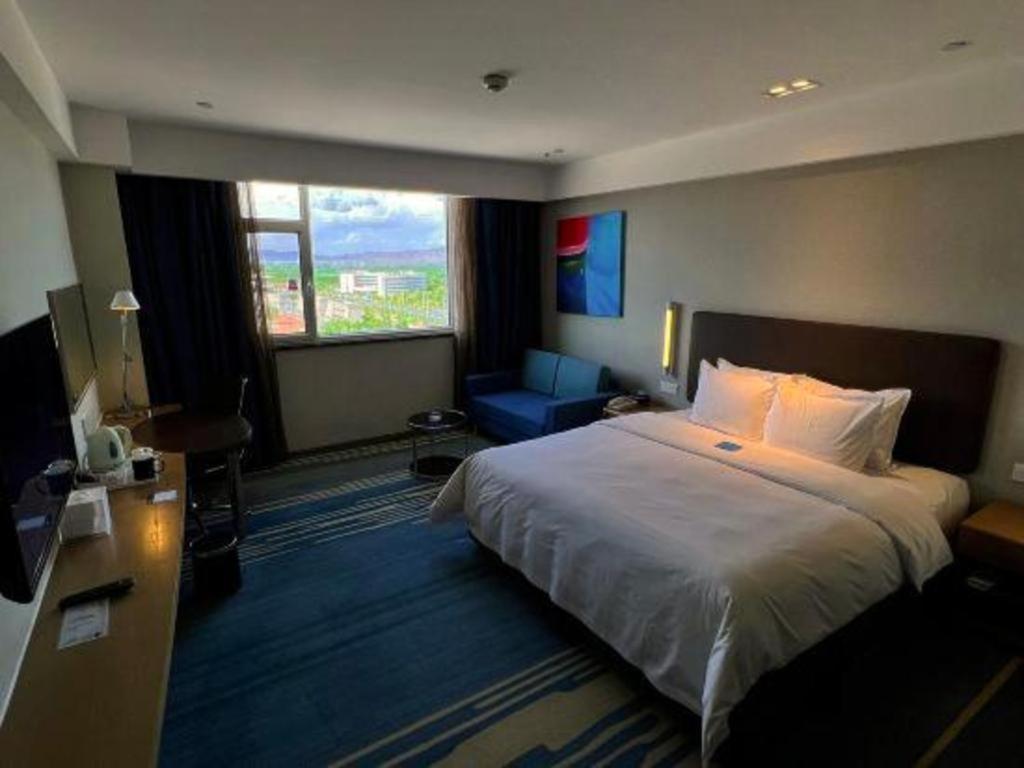 Holiday Inn Express Zhangye By Ihg Exteriör bild